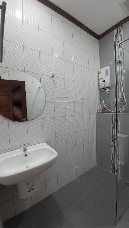 Sabua The Terrace Homestay 우타이타니 외부 사진